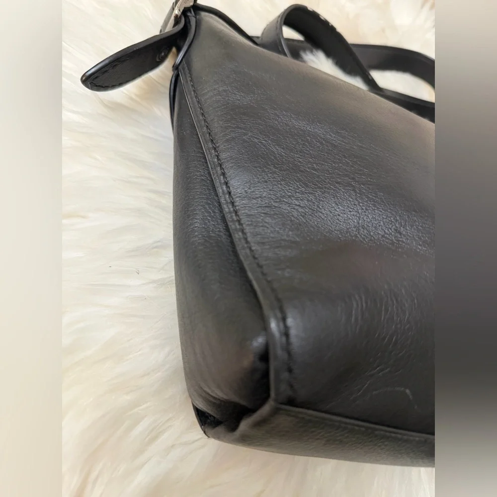 VINTAGE COACH#21377 Black Leather Small Dufflette Crossbody Bag